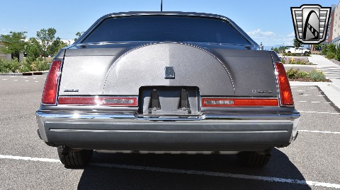 1991 Lincoln Mark VII image 9