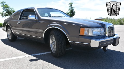 1991 Lincoln Mark VII image 15
