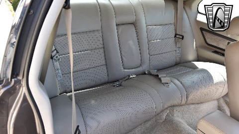 1991 Lincoln Mark VII image 95