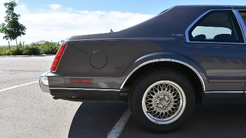 1991 Lincoln Mark VII image 24