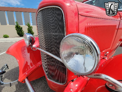 1932 Ford Tudor Sedan image 108