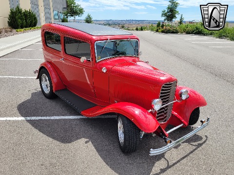 1932 Ford Tudor Sedan image 58