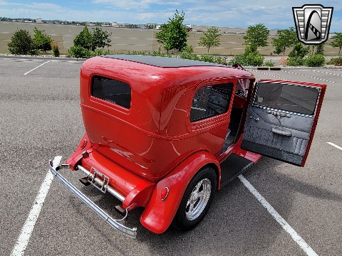 1932 Ford Tudor Sedan image 35