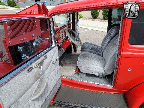 1932 Ford Tudor Sedan image 67