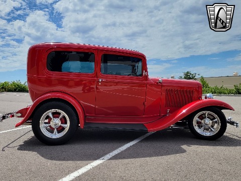1932 Ford Tudor Sedan image 46