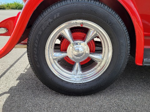 1932 Ford Tudor Sedan image 78