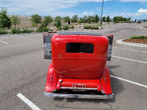 1932 Ford Tudor Sedan image 27