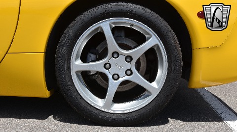 2001 Chevrolet Corvette image 30