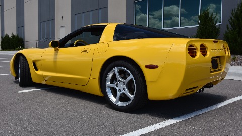 2001 Chevrolet Corvette image 7
