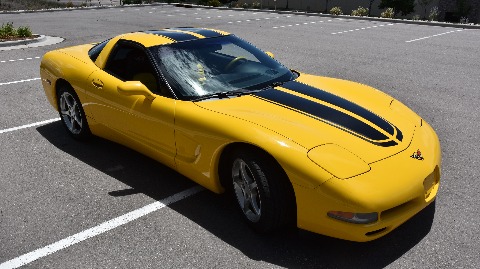 2001 Chevrolet Corvette image 16