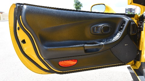 2001 Chevrolet Corvette image 68