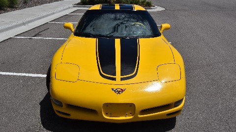 2001 Chevrolet Corvette image 18