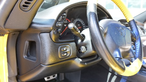 2001 Chevrolet Corvette image 74