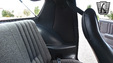 1984 Chevrolet Camaro image 100