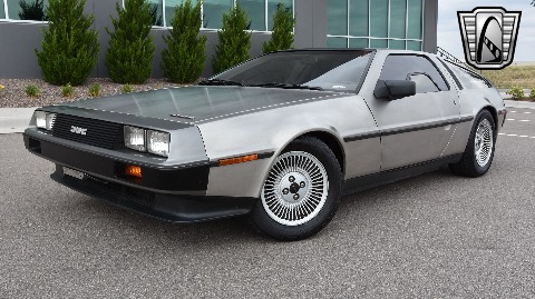 1983 Delorean DMC-12 image 2