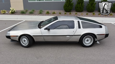1983 Delorean DMC-12 image 5