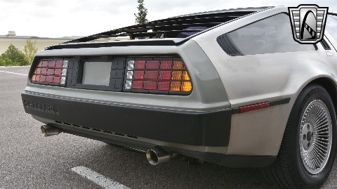 1983 Delorean DMC-12 image 22