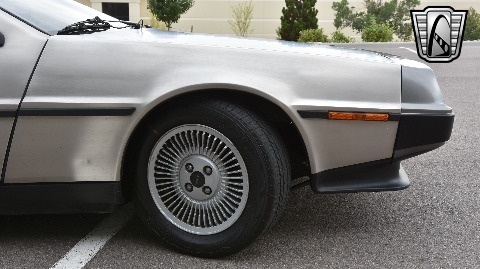 1983 Delorean DMC-12 image 25