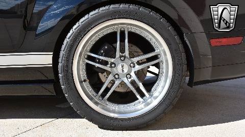 2007 Ford Mustang image 30