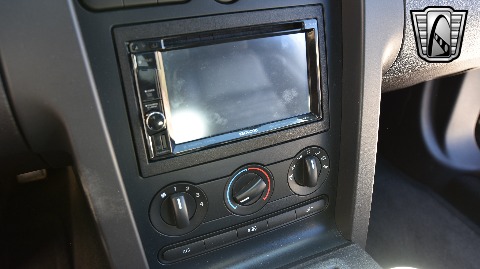 2007 Ford Mustang image 80