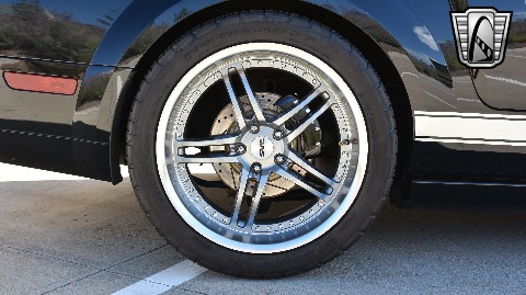 2007 Ford Mustang image 31