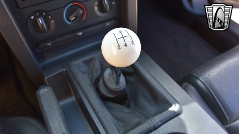 2007 Ford Mustang image 81