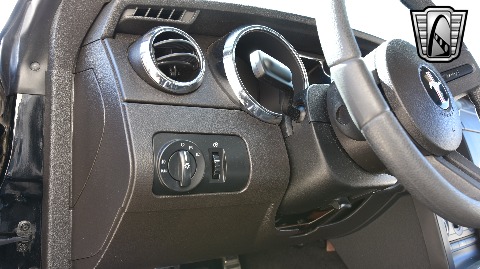 2007 Ford Mustang image 74