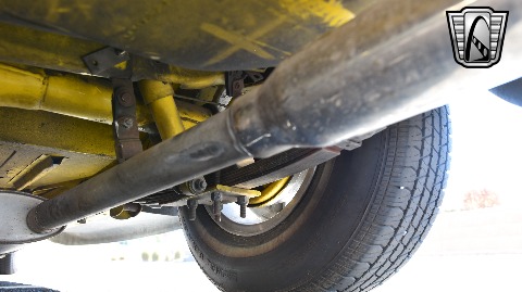 1933 Ford Sedan image 109