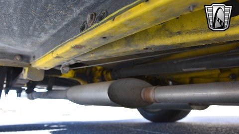 1933 Ford Sedan image 111