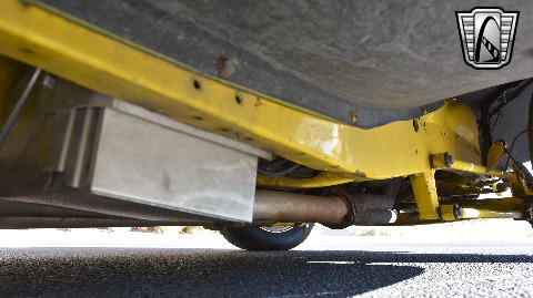 1933 Ford Sedan image 112