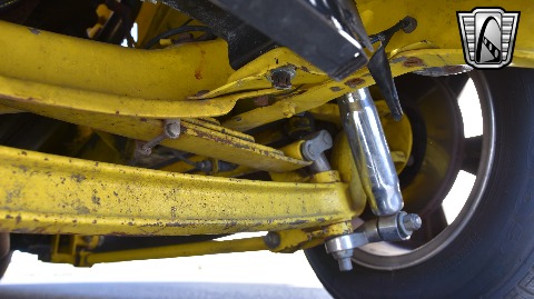 1933 Ford Sedan image 115