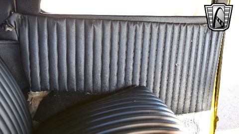 1933 Ford Sedan image 74