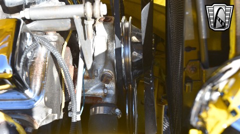 1933 Ford Sedan image 50