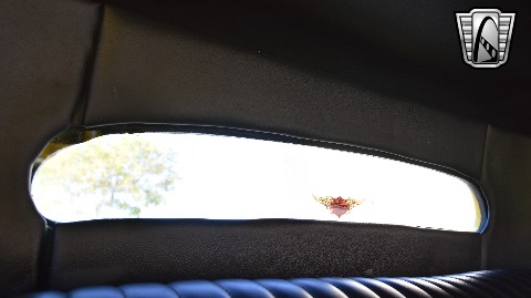 1933 Ford Sedan image 76