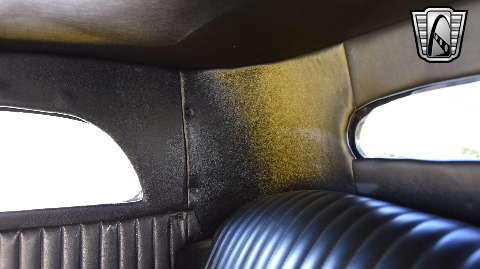 1933 Ford Sedan image 77