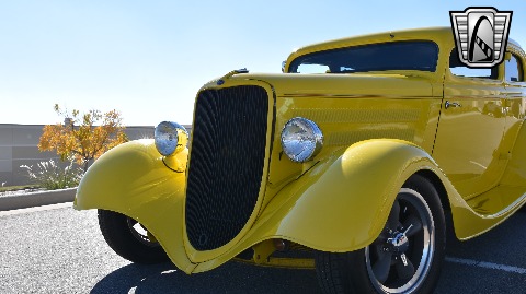 1933 Ford Sedan image 26