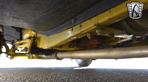 1933 Ford Sedan image 105