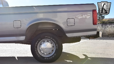 1995 Ford F150 image 21