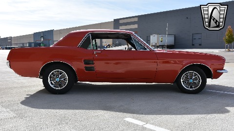 1967 Ford Mustang image 13