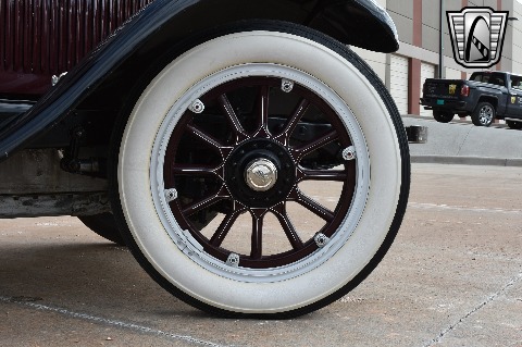 1923 Lincoln Model 129 image 32