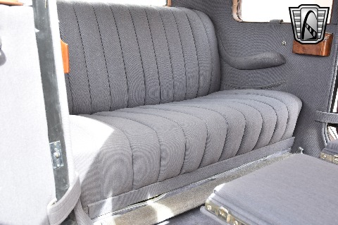 1923 Lincoln Model 129 image 90