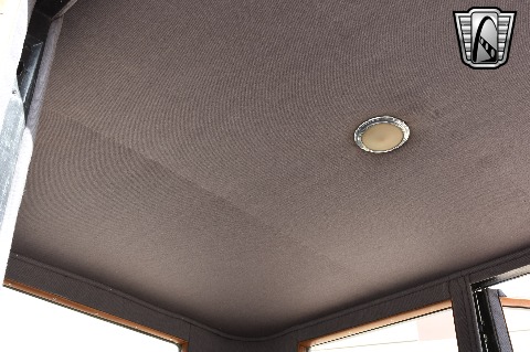 1923 Lincoln Model 129 image 101