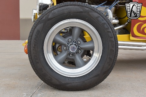 1932 Ford Roadster image 28