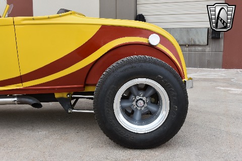 1932 Ford Roadster image 20