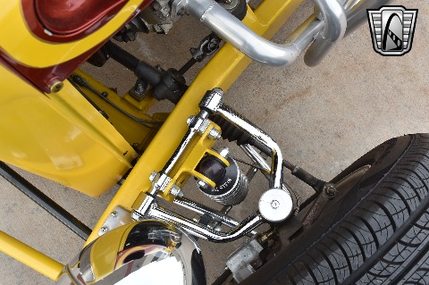 1932 Ford Roadster image 49