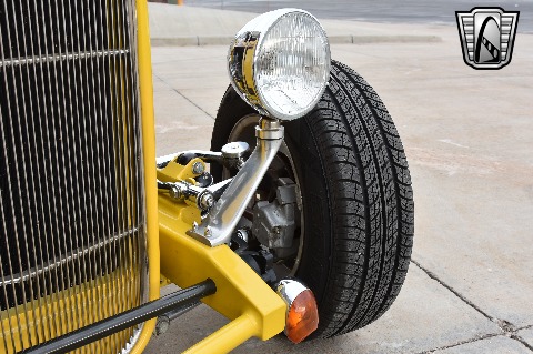 1932 Ford Roadster image 102