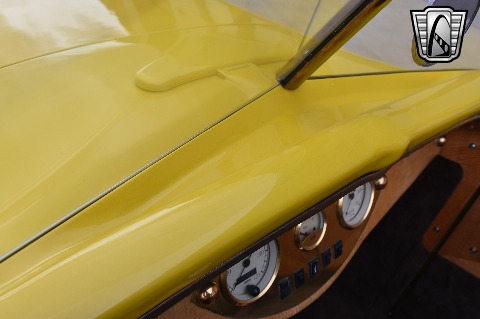 1932 Ford Roadster image 78