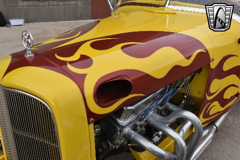 1932 Ford Roadster image 104