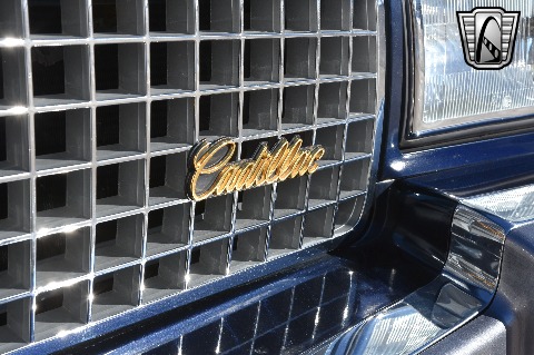 1990 Cadillac Sedan image 133