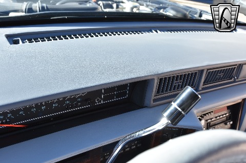 1990 Cadillac Sedan image 83